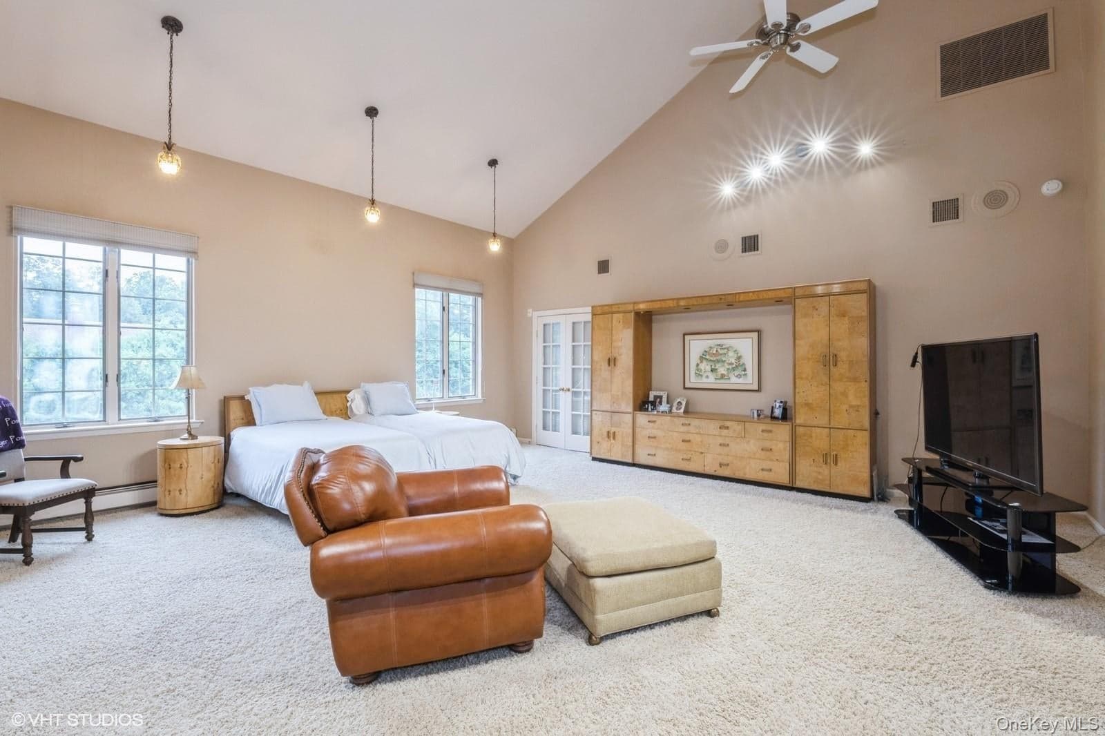 835 Barberry Lane thumbnail 16