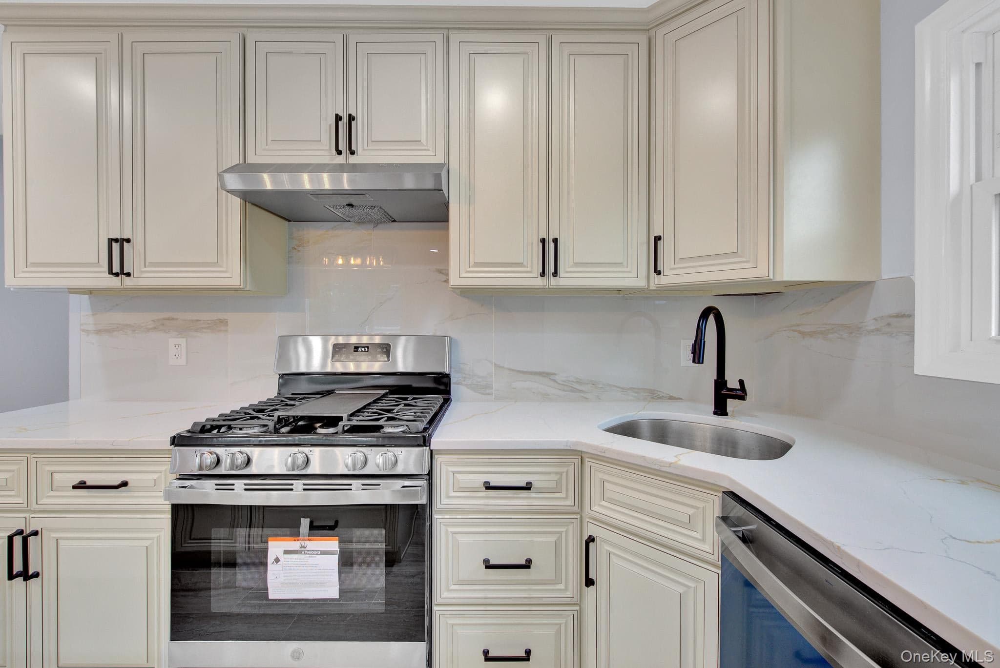 77 Roquette Avenue thumbnail 13