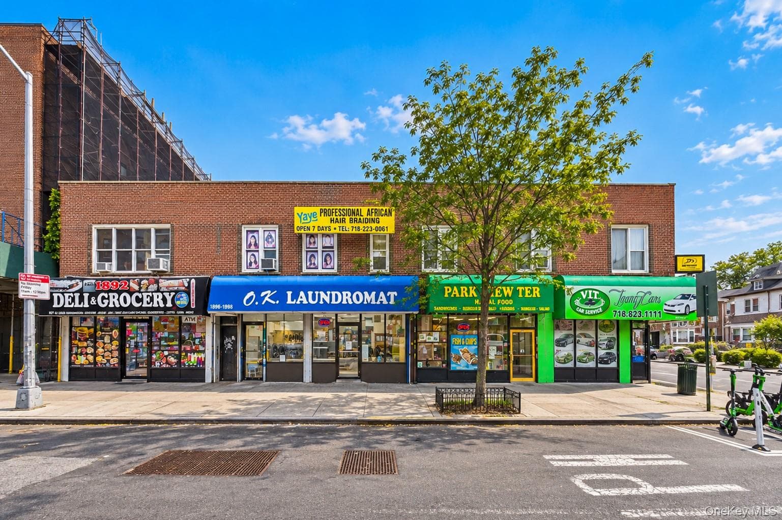 1476 White Plains Road thumbnail 2