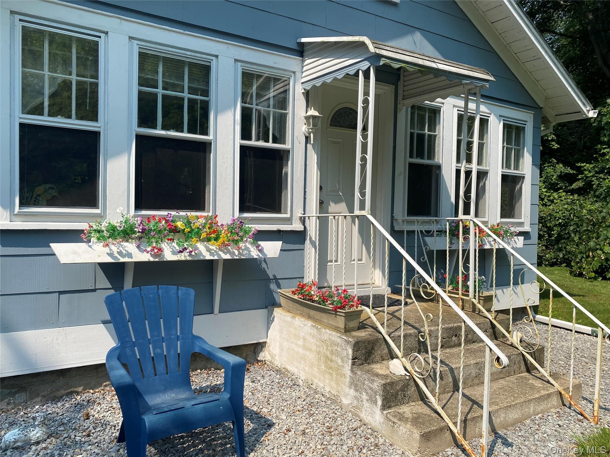 66 Longfellow Drive thumbnail 3