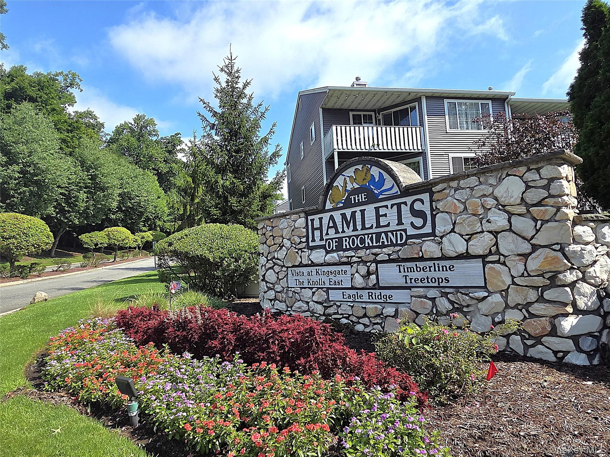 99 Eagle Ridge Way thumbnail 2