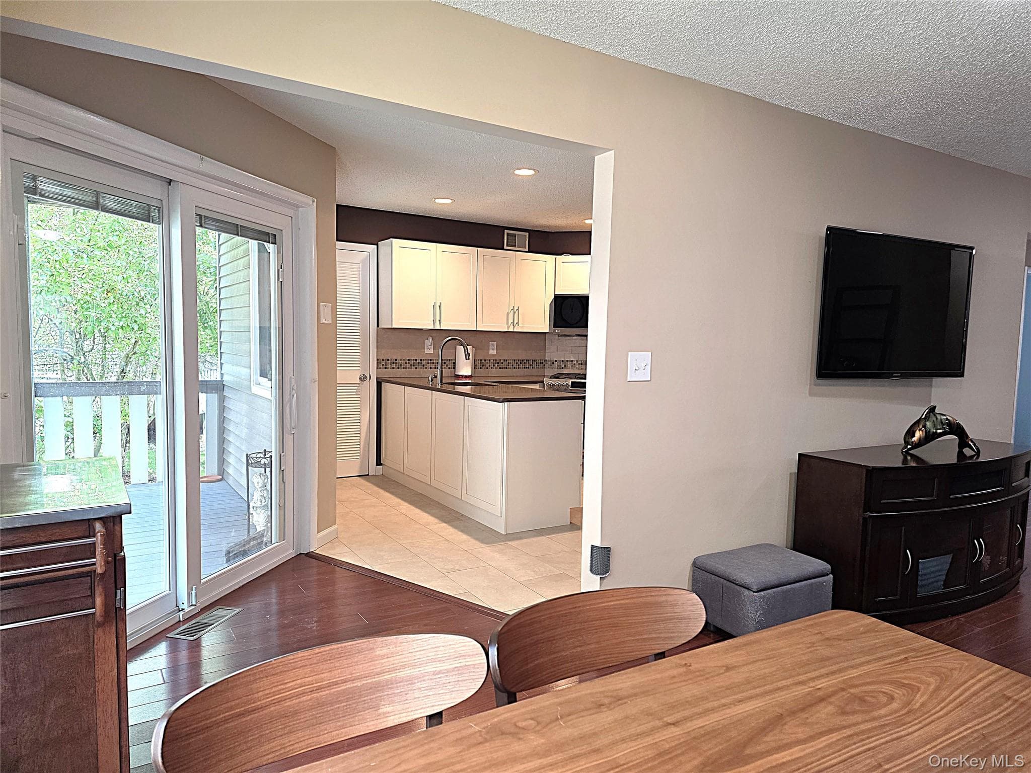 99 Eagle Ridge Way thumbnail 8