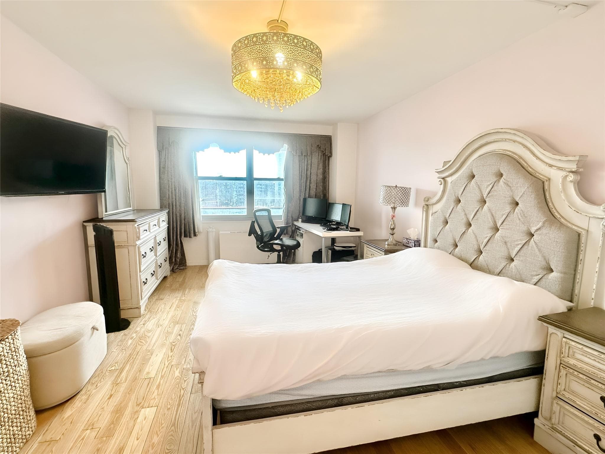 61-20 Grand Central Parkway Unit: A608 thumbnail 9