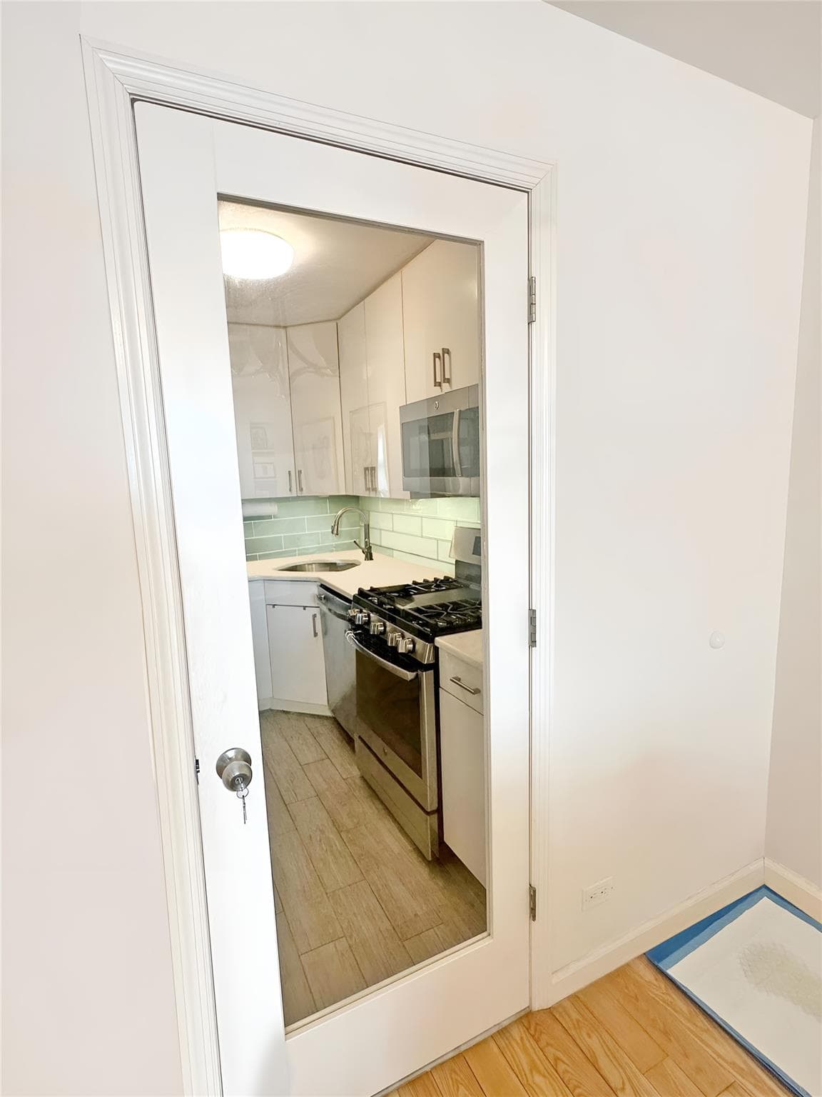61-20 Grand Central Parkway Unit: A608 thumbnail 6