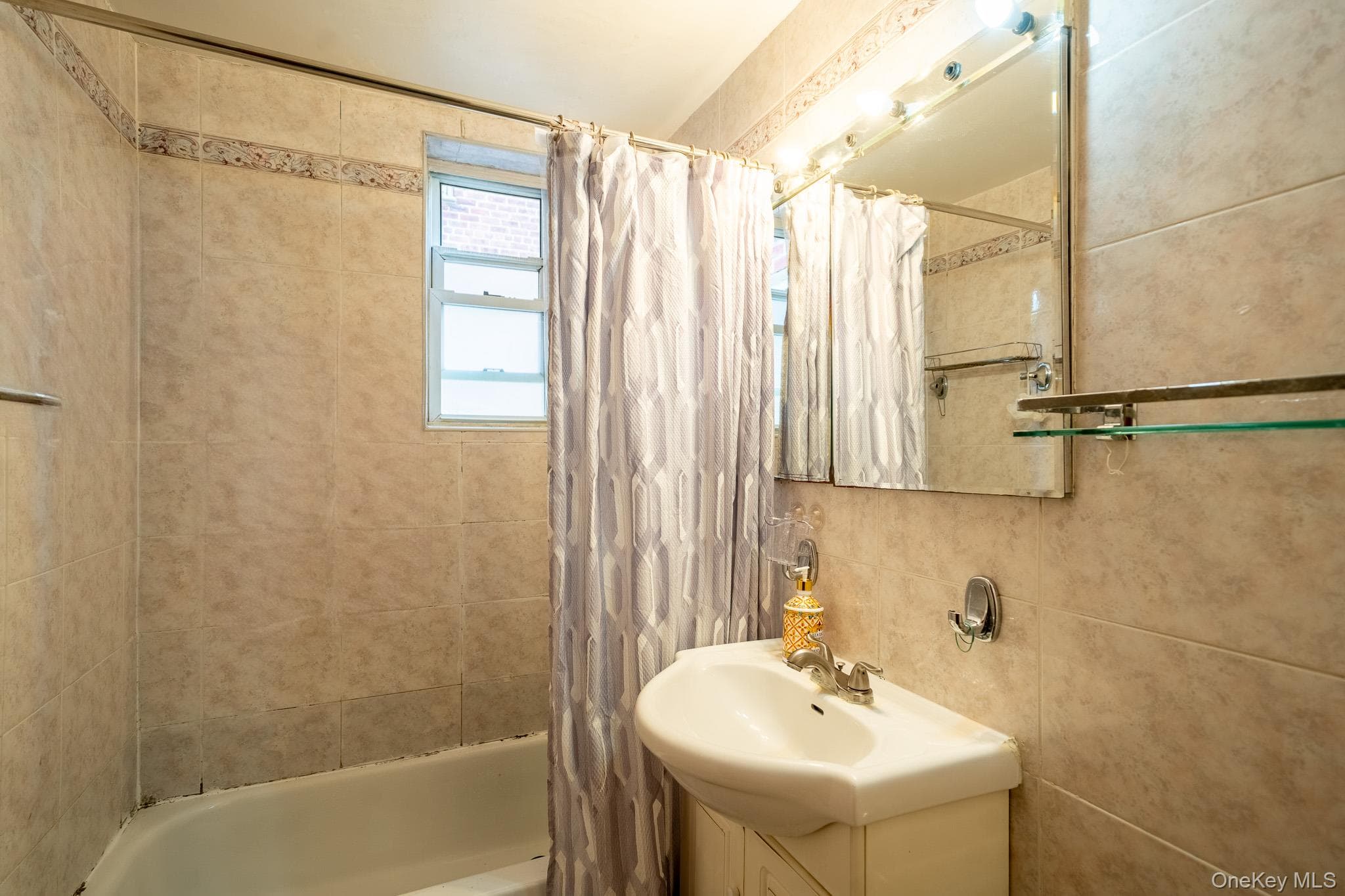 62-59 108th Street Unit: 4N thumbnail 9