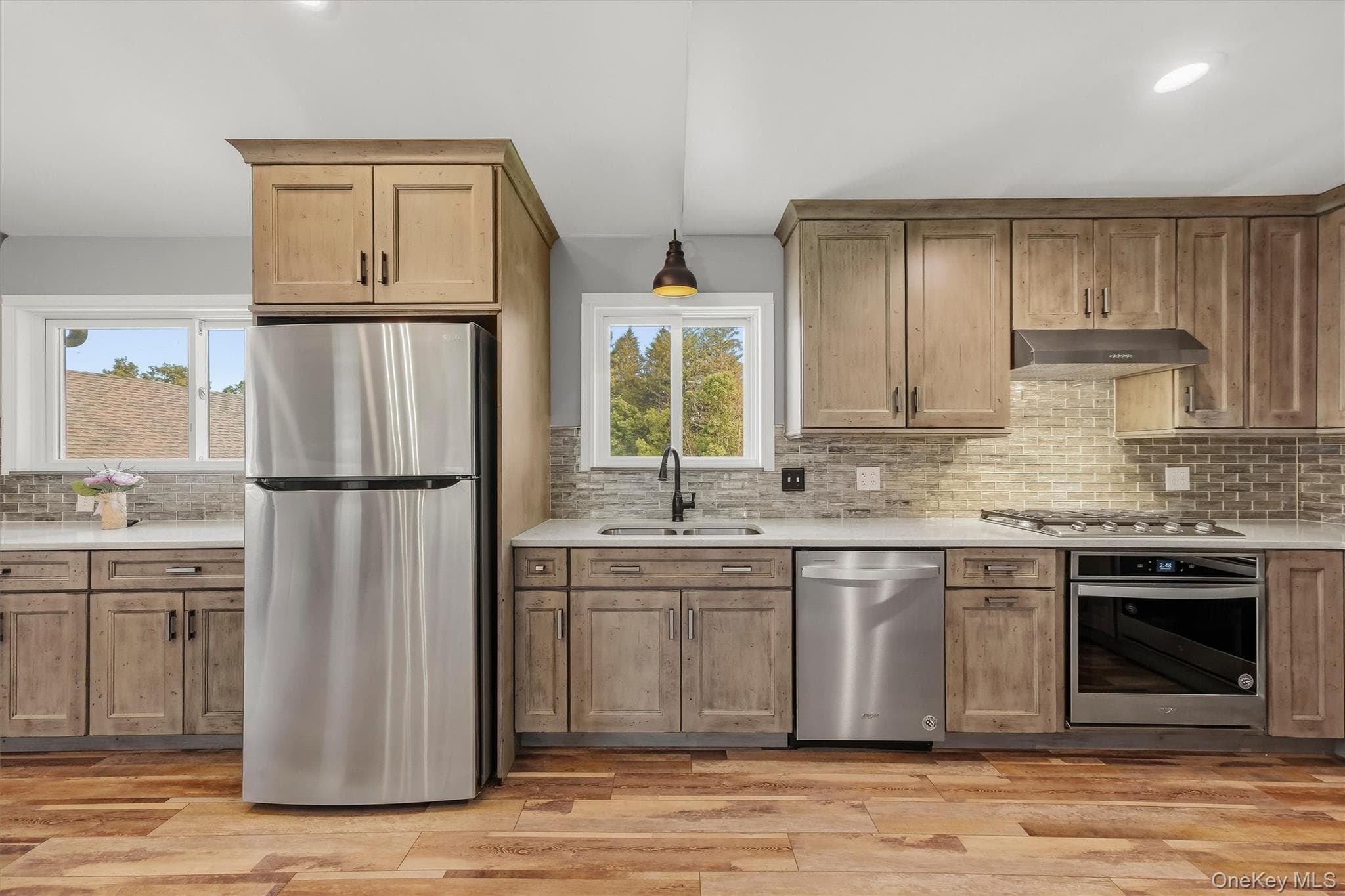 112 Lippincott Road thumbnail 16