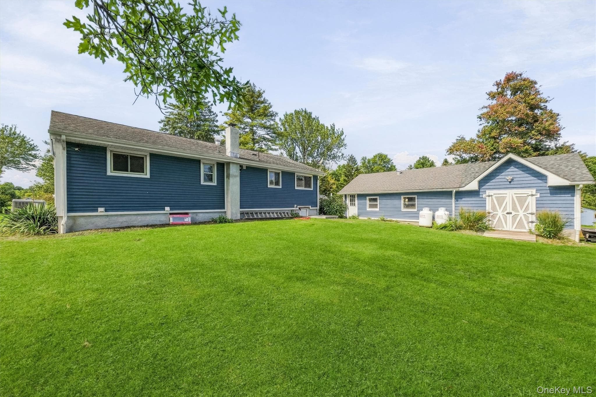 112 Lippincott Road thumbnail 38