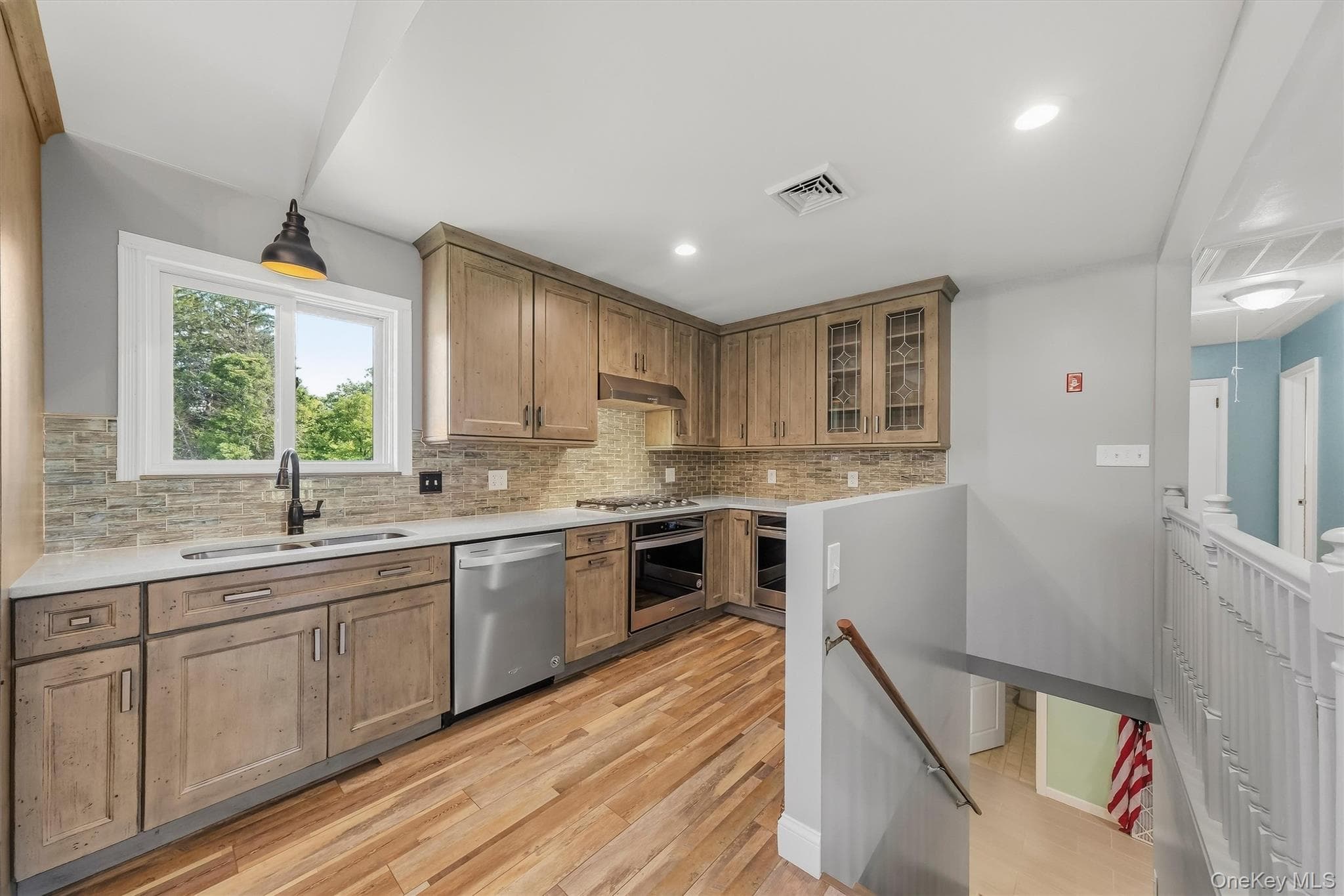 112 Lippincott Road thumbnail 14