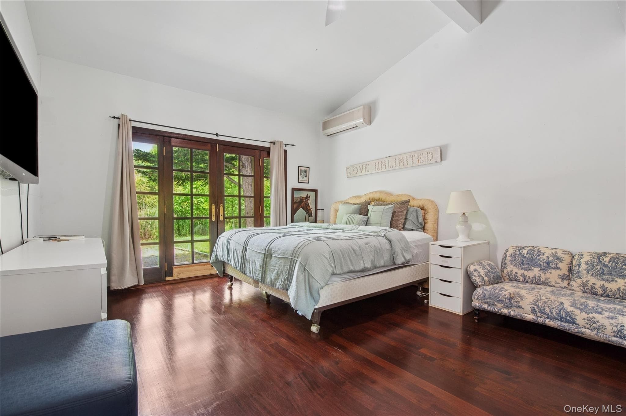 251 Sebonac Road thumbnail 7