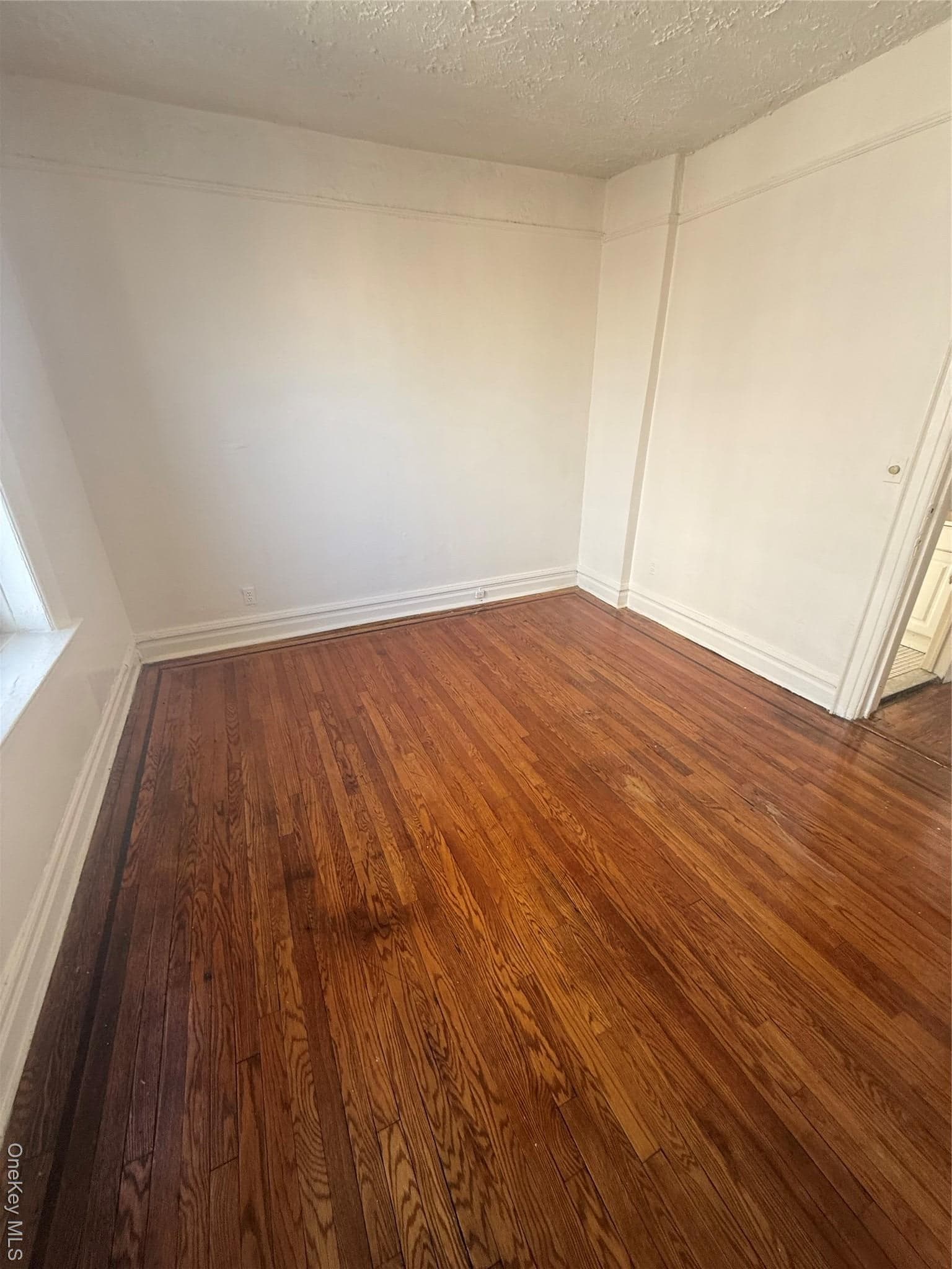 724 E 216 Street Unit: 2C thumbnail 16