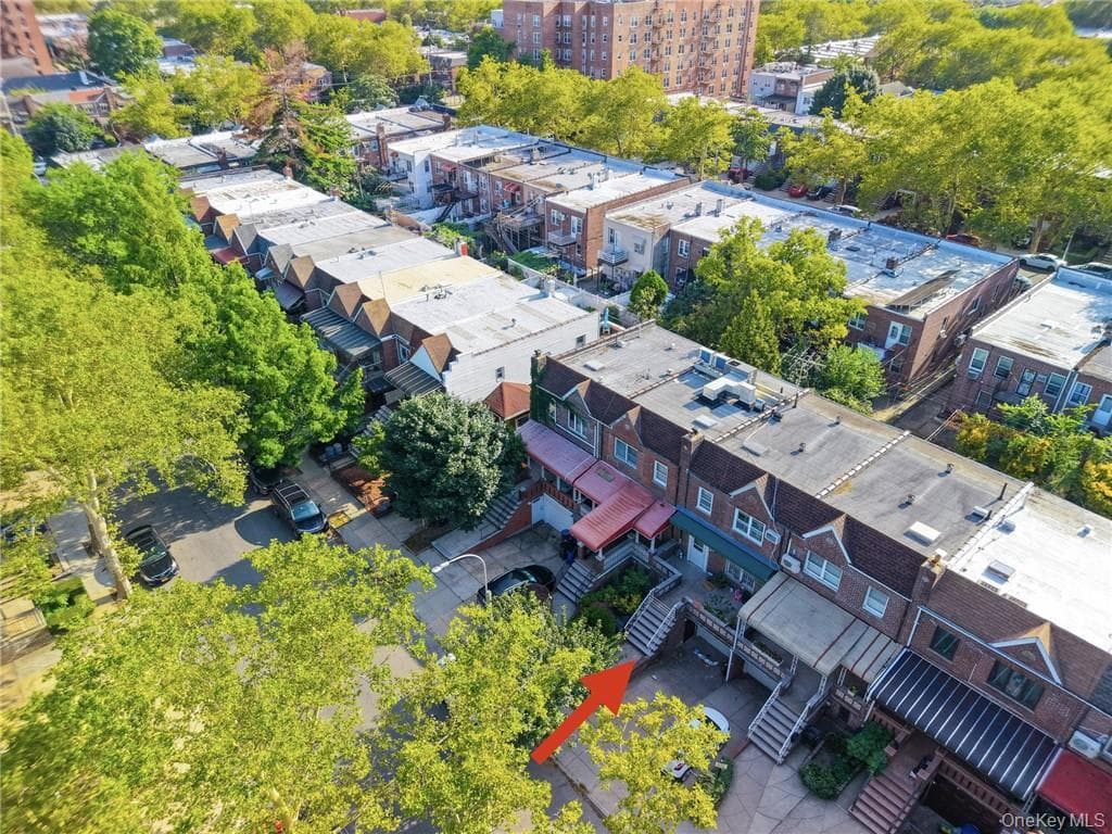 2340 E 29th Street thumbnail 28