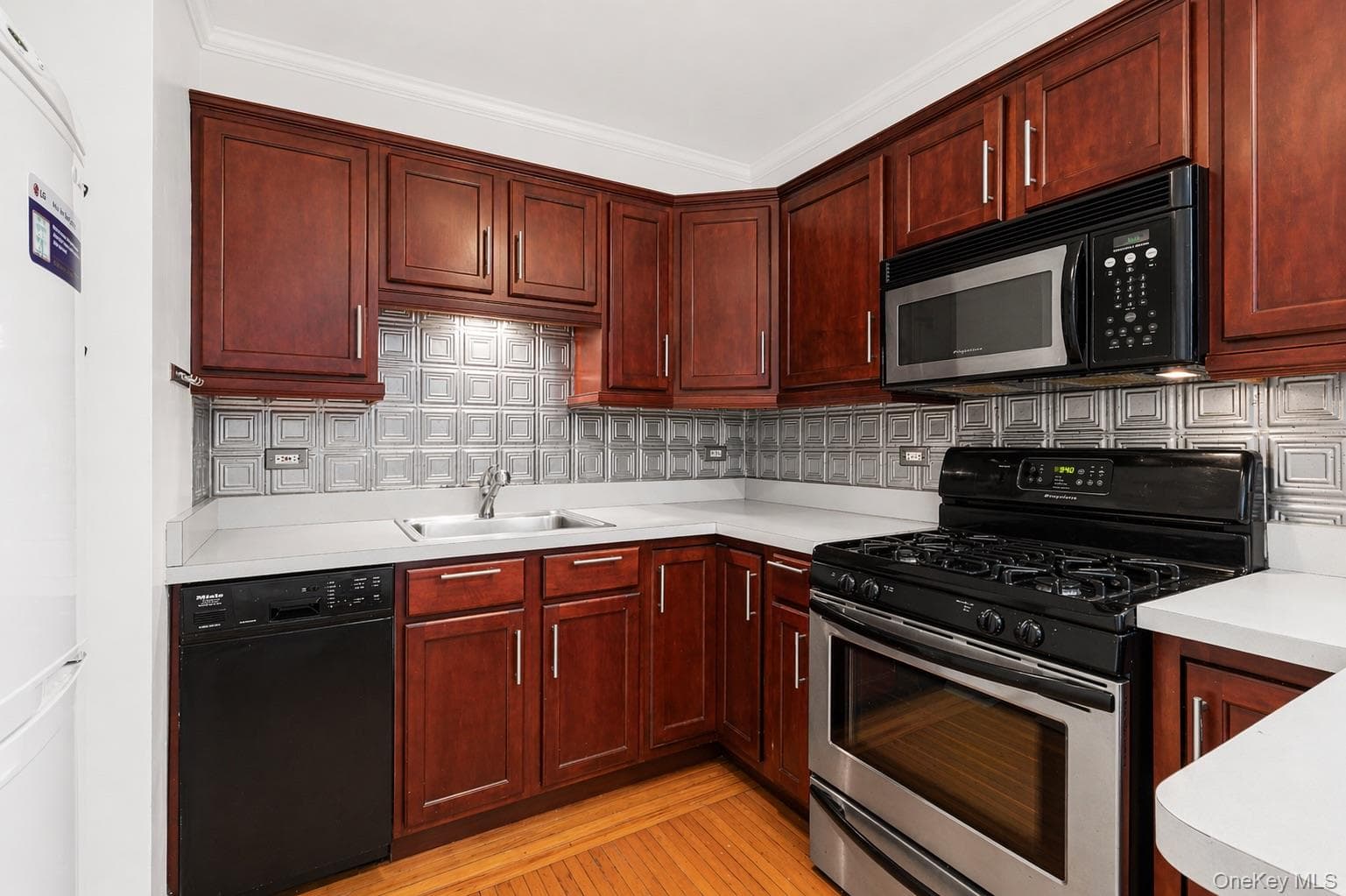 290 Sixth Avenue Unit: 4E thumbnail 8