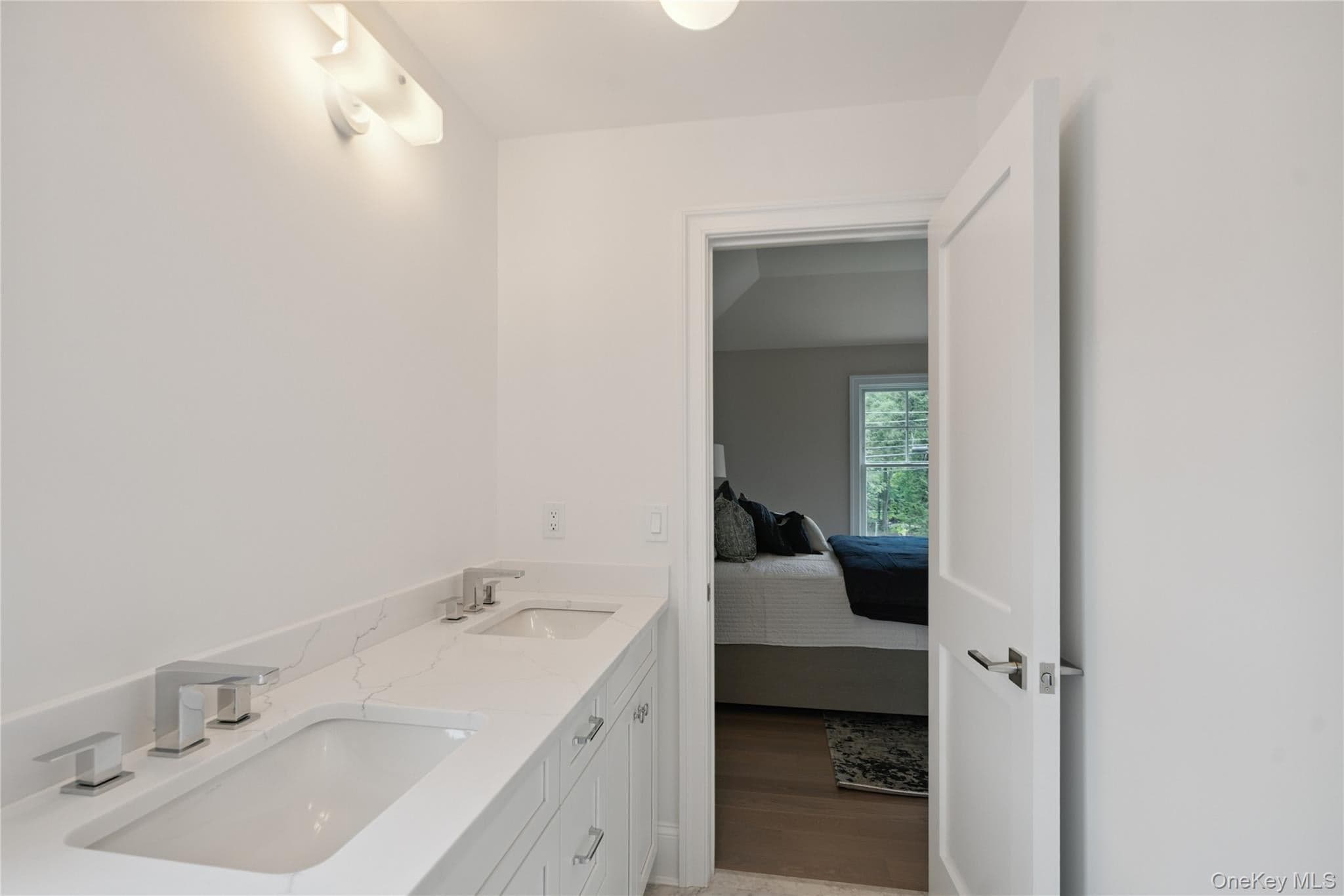 44 Plainview Road thumbnail 34