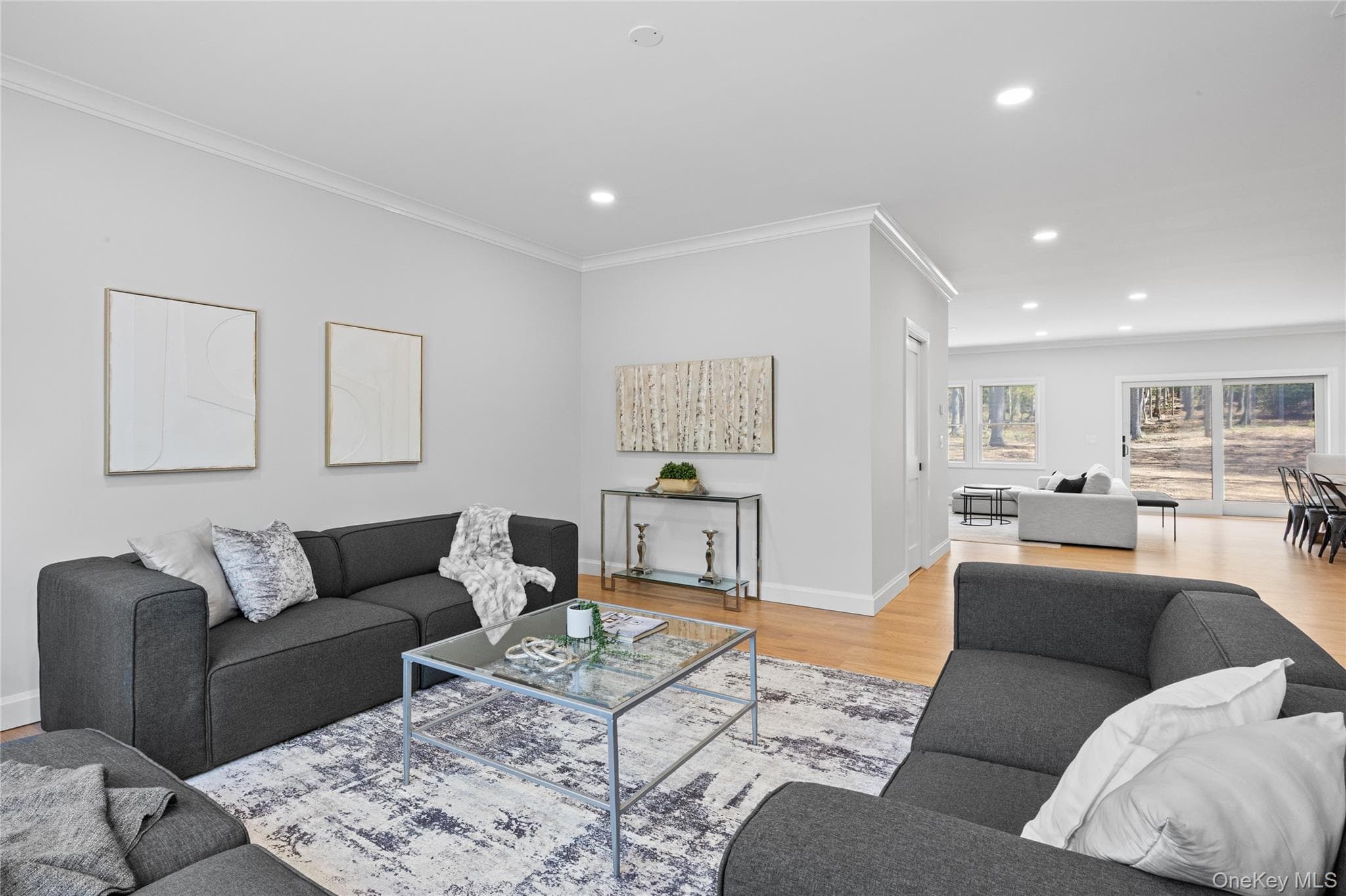 206 Beverly Road thumbnail 10