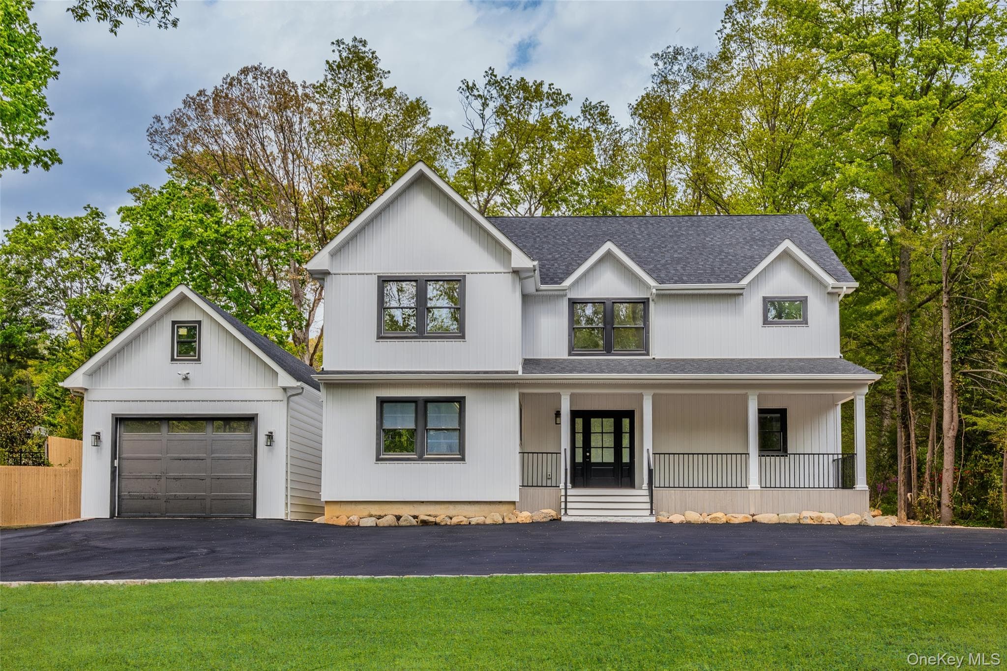 206 Beverly Road, Huntington Station