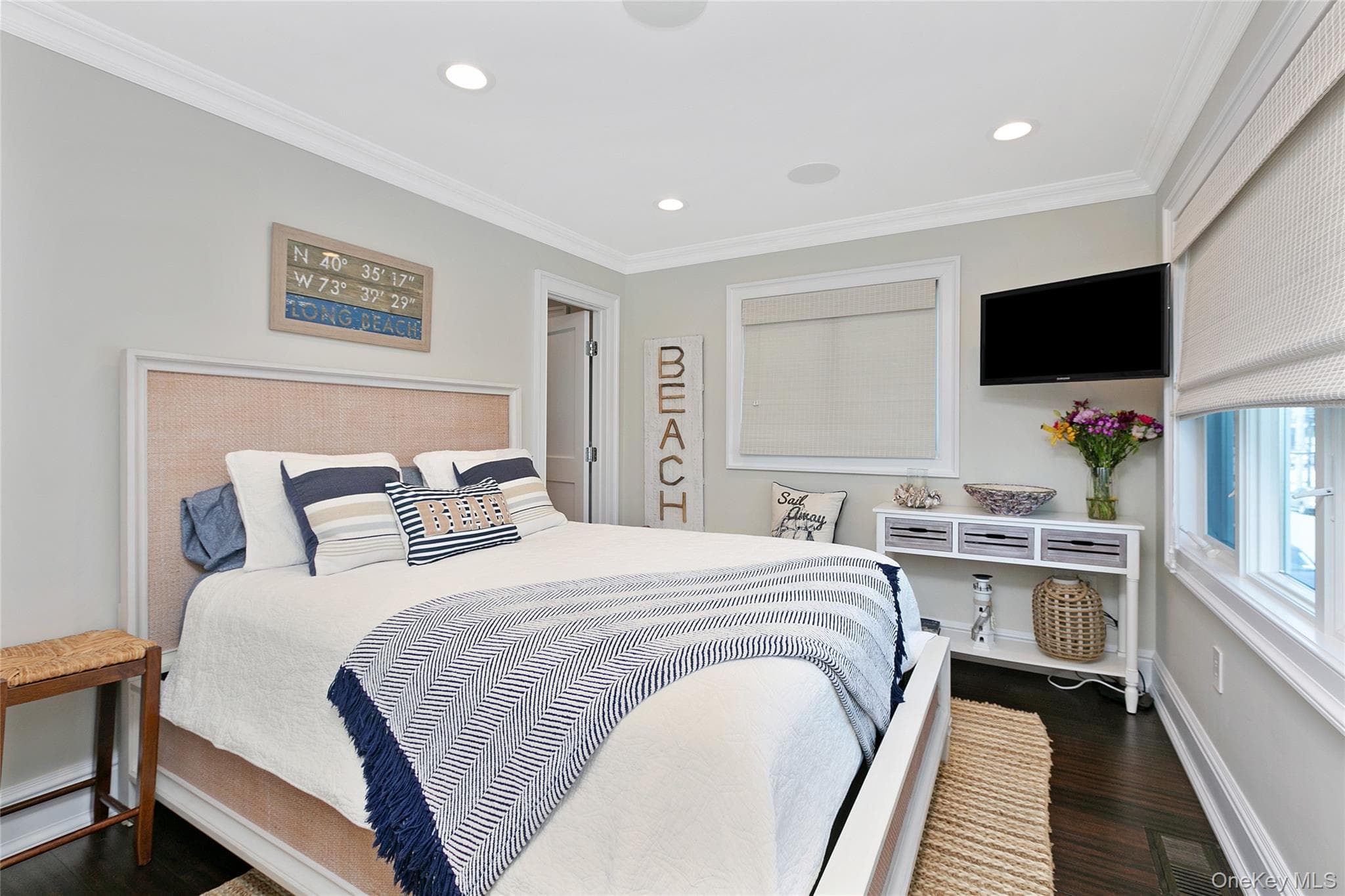 879 Oceanfront thumbnail 20