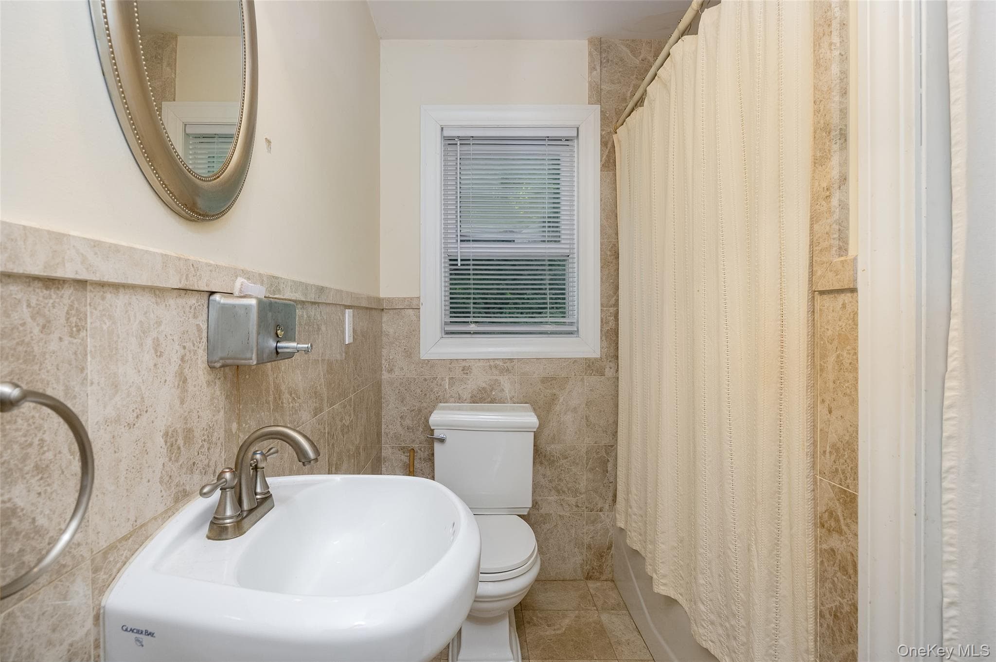 125 Vineyard Avenue thumbnail 29