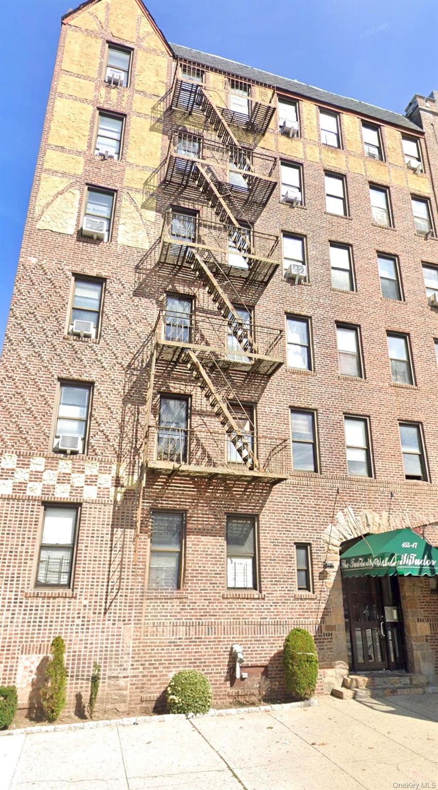 155-17 Sanford Avenue Unit: 6D, Flushing