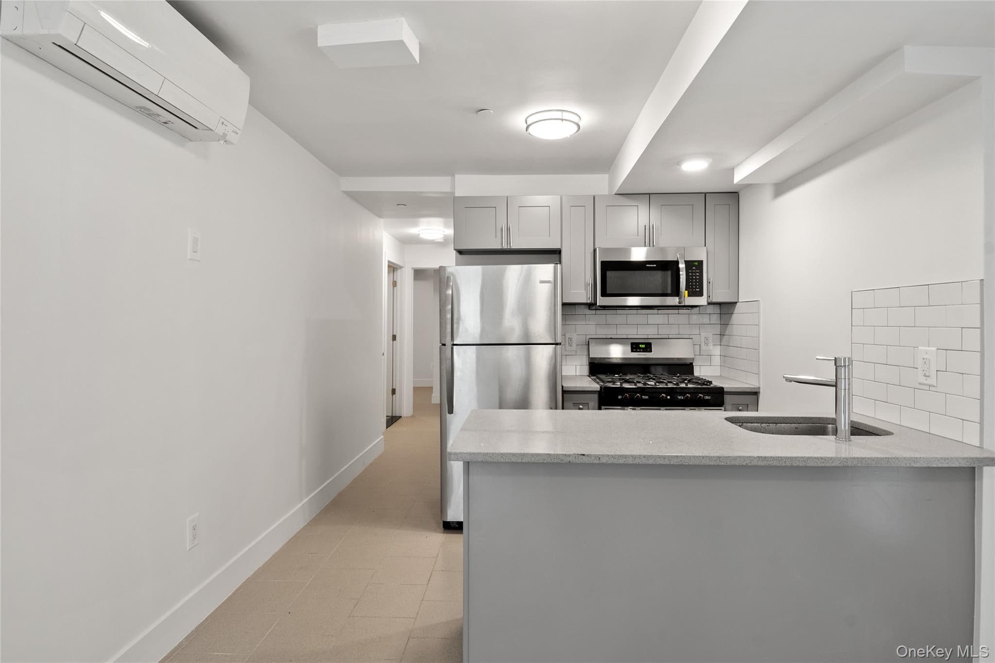 1845 Andrews Avenue thumbnail 33