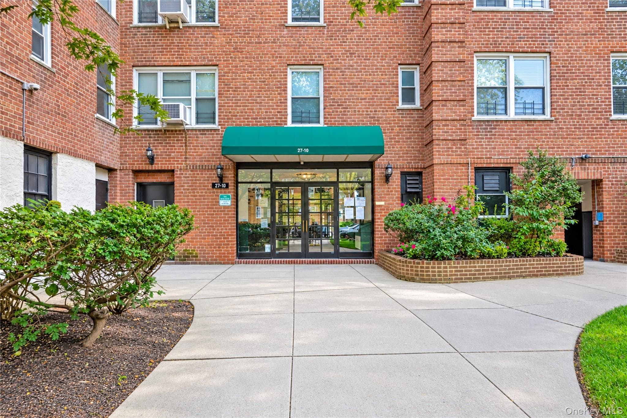 27-10 Parsons Boulevard Unit: 2F thumbnail 21