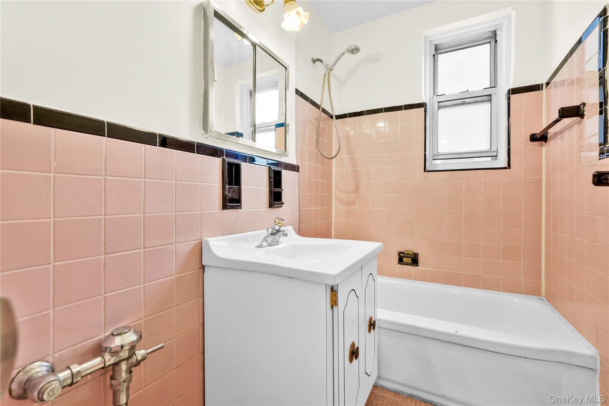 27-10 Parsons Boulevard Unit: 2F thumbnail 18