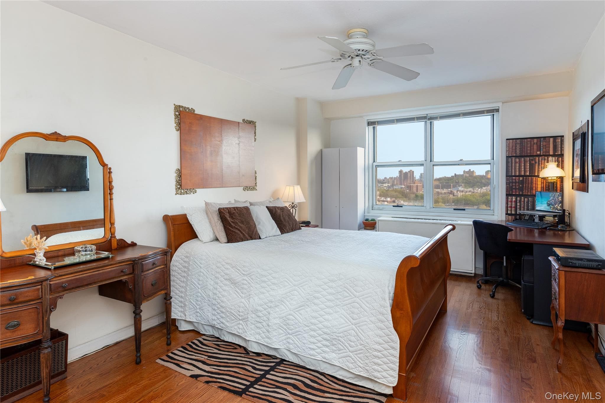 2400 Johnson Avenue Unit: 12F thumbnail 14