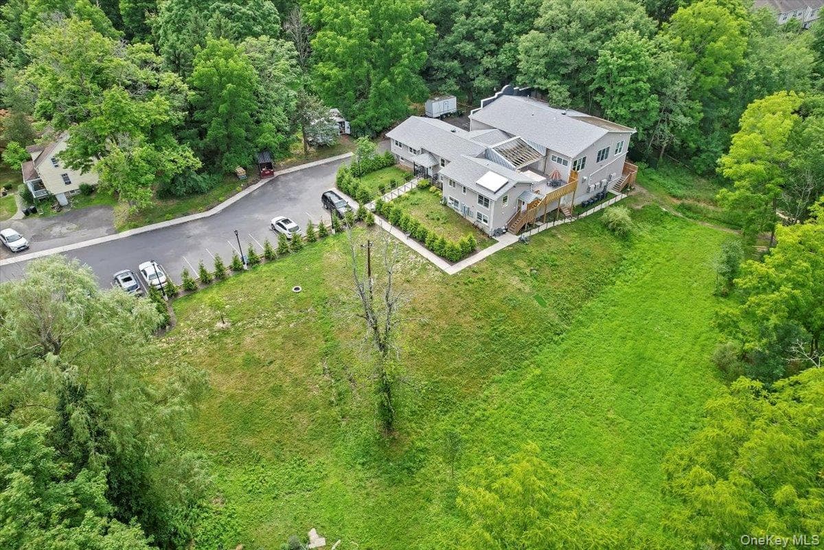 43 Freeland Street thumbnail 8