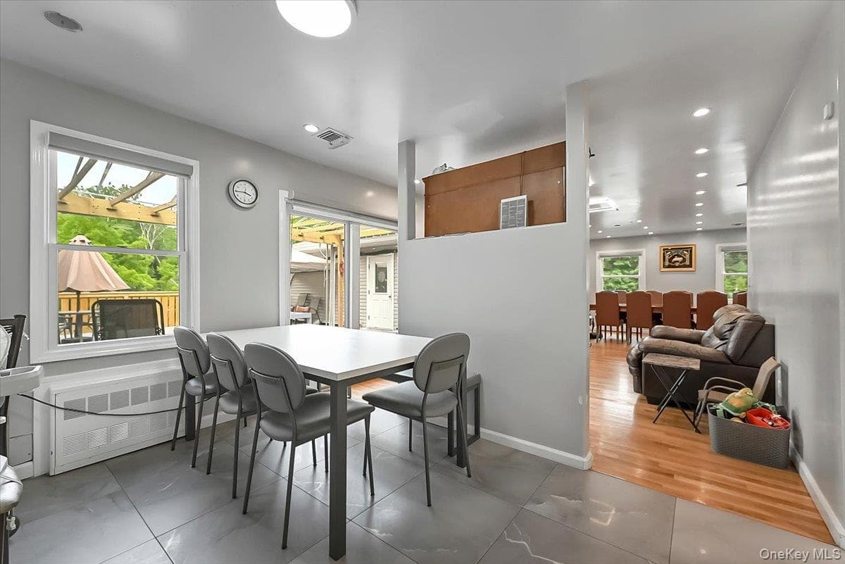 43 Freeland Street thumbnail 24