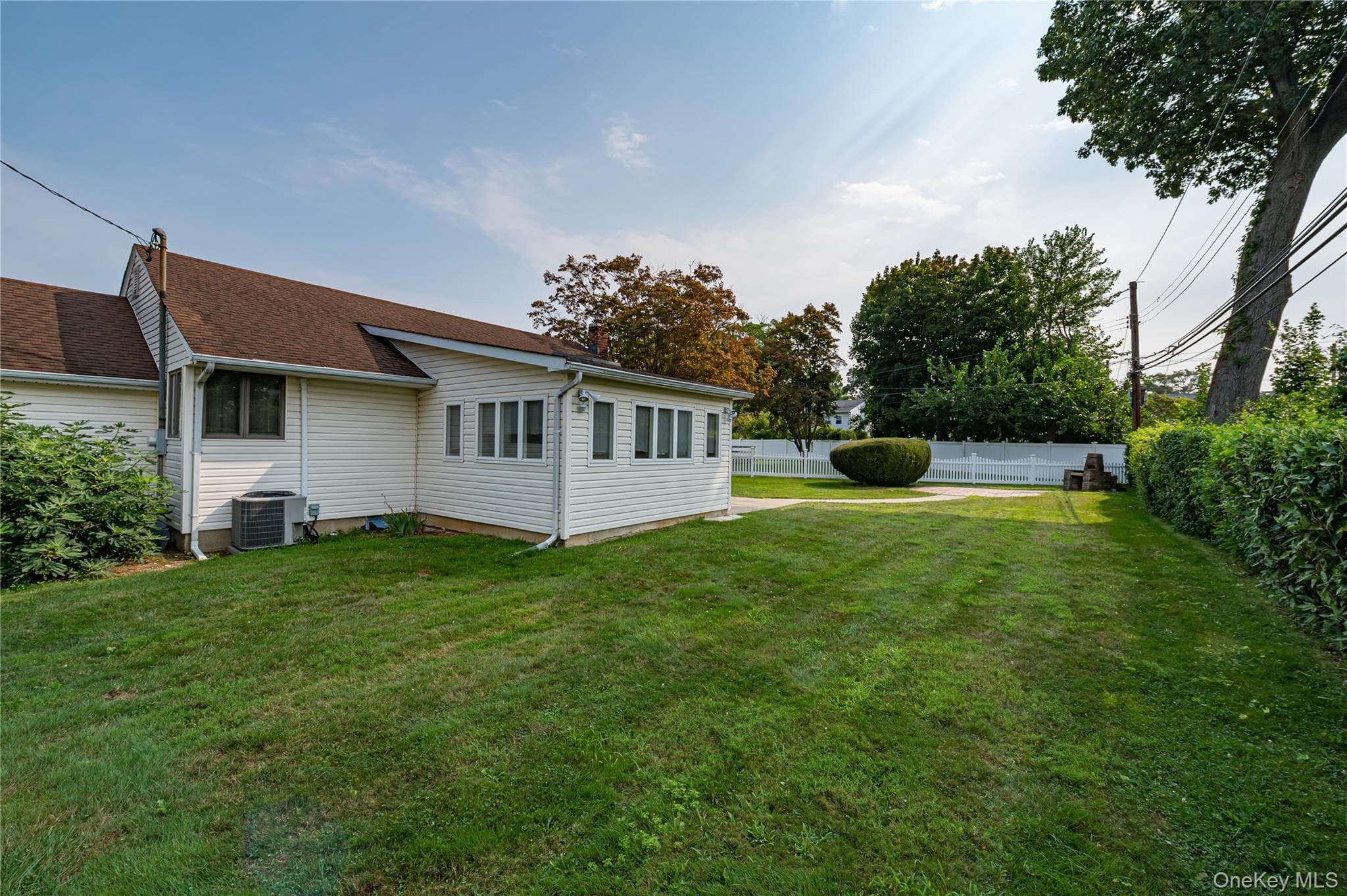 3986 Maplewood Drive thumbnail 18