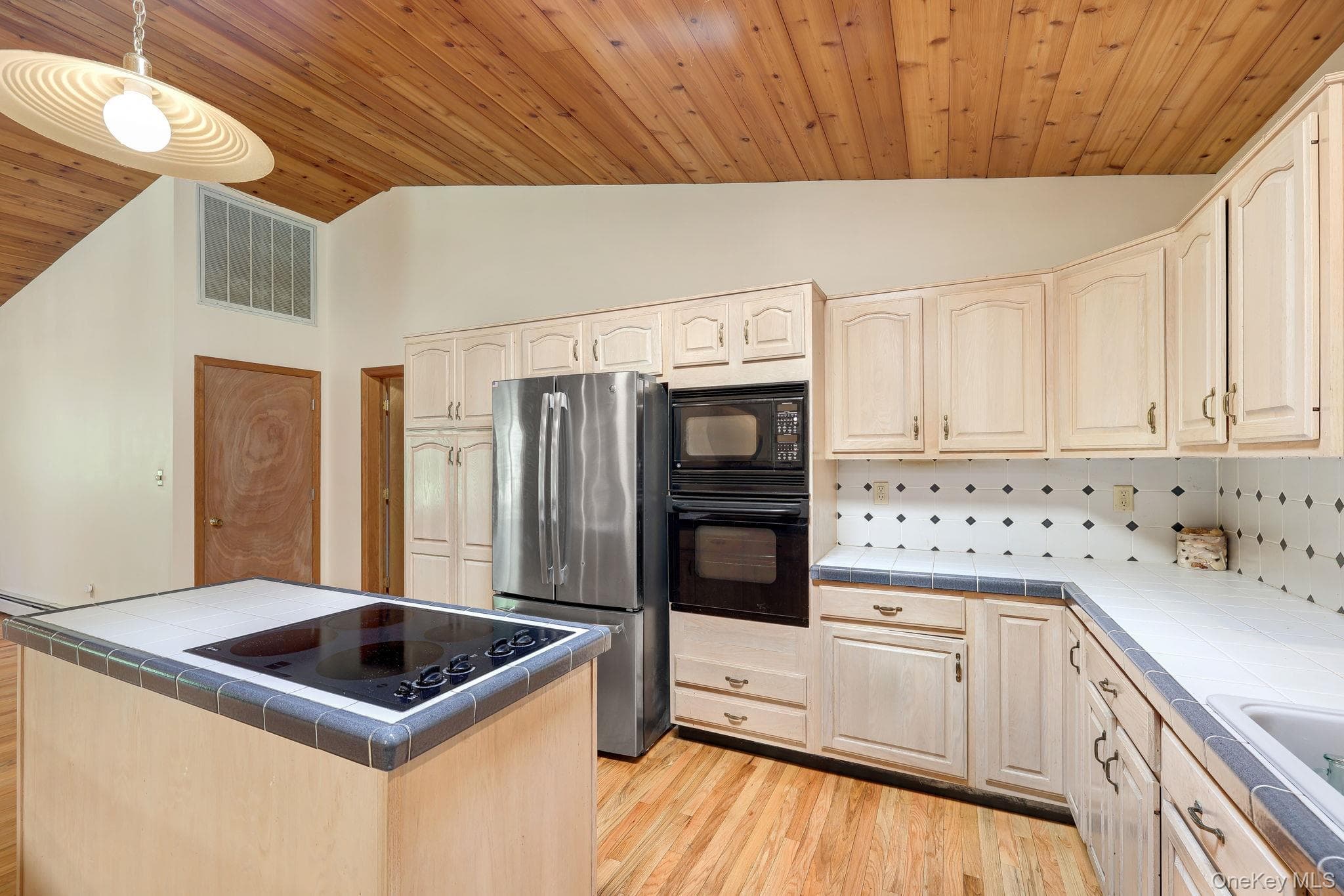 1169 Ridgebury Road thumbnail 8