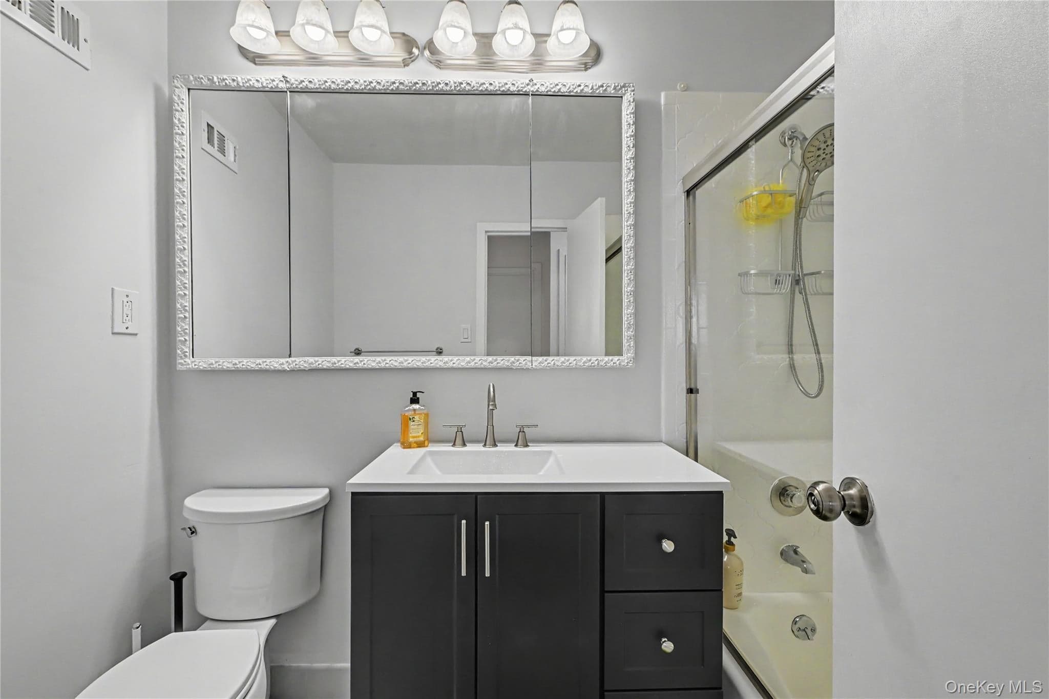 15 Stewart Place Unit: 12A thumbnail 14