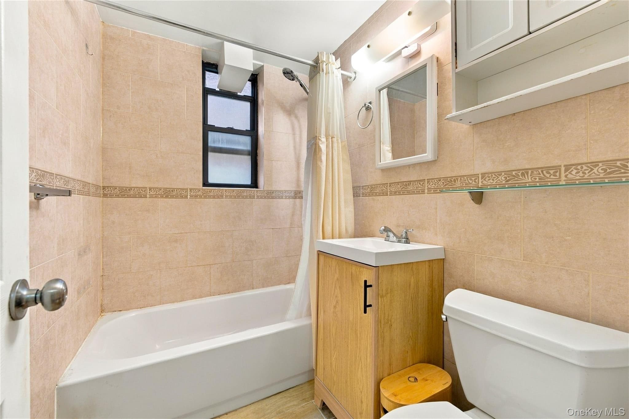 105-07 66th Road Unit: 1G thumbnail 11