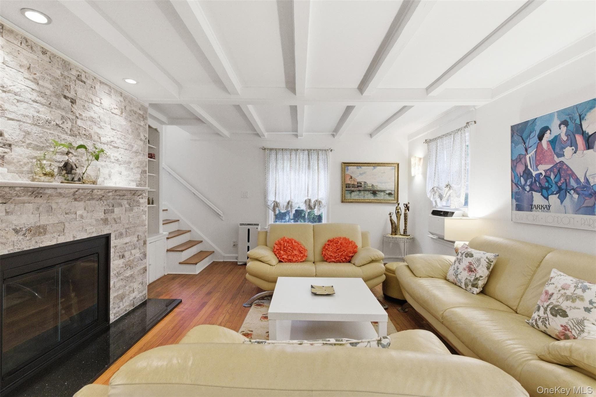 47 Onderdonk Avenue thumbnail 2