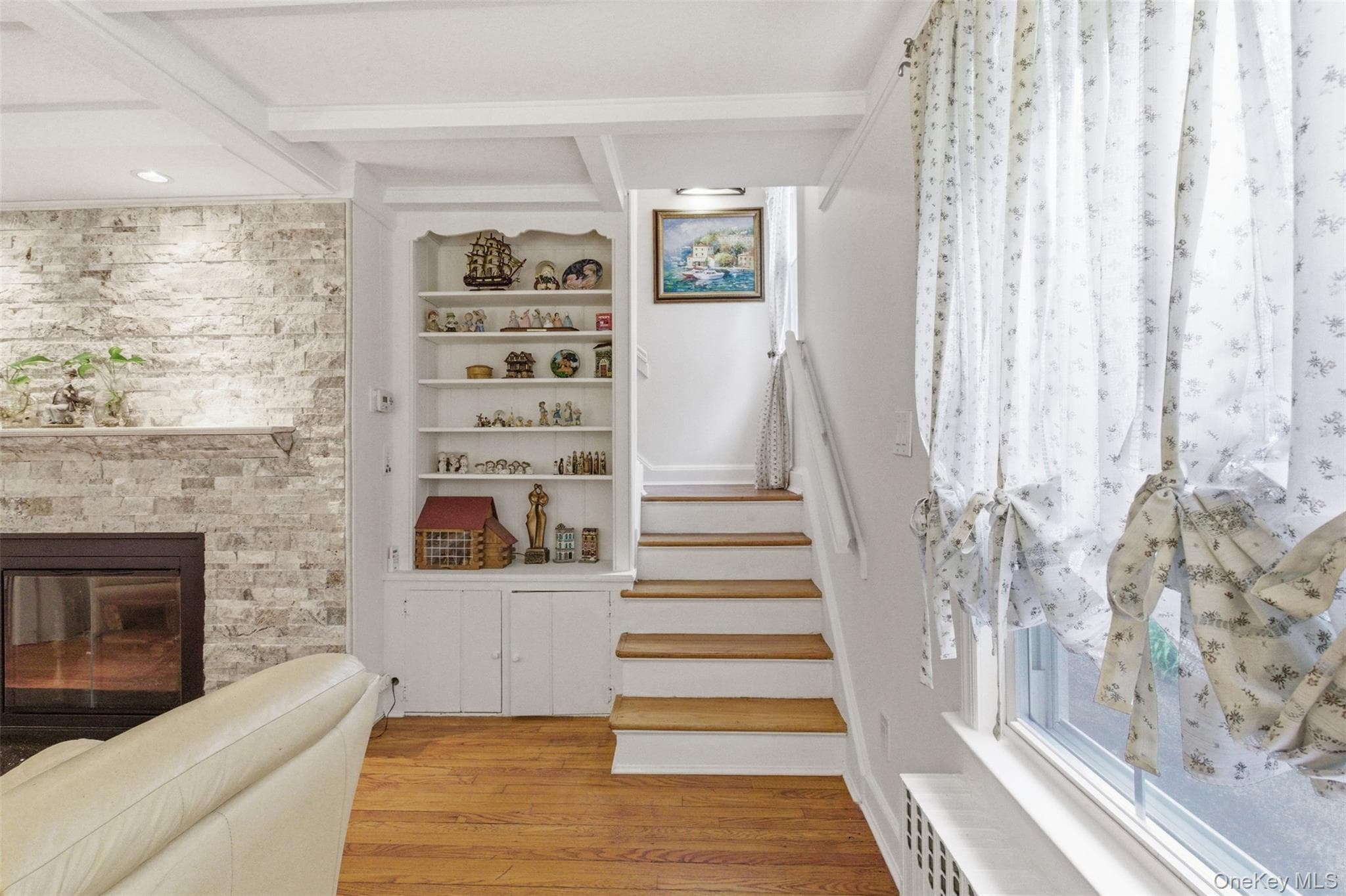 47 Onderdonk Avenue thumbnail 25