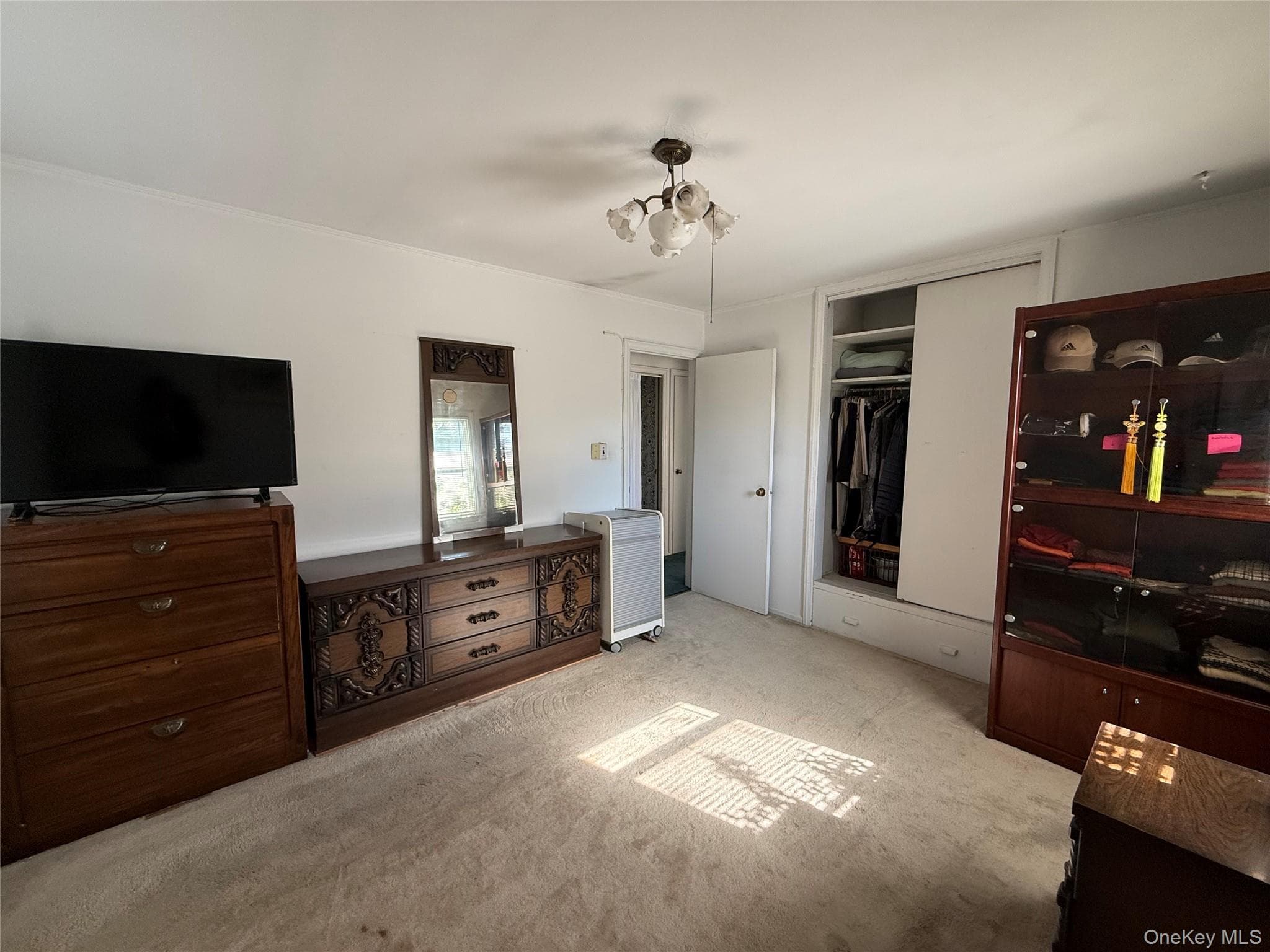2582 Oceanside Road thumbnail 5