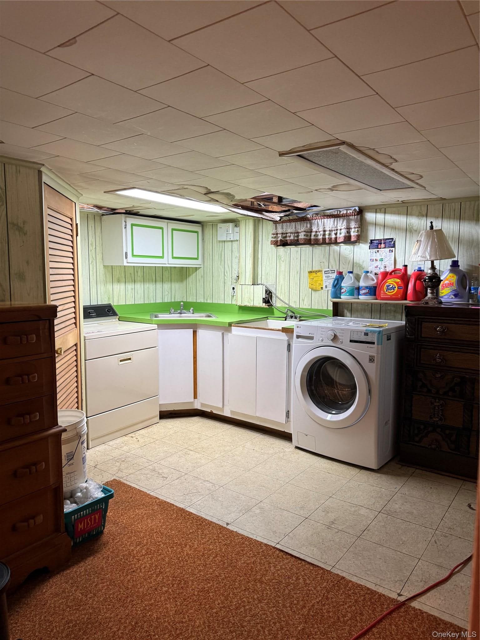 2582 Oceanside Road thumbnail 16