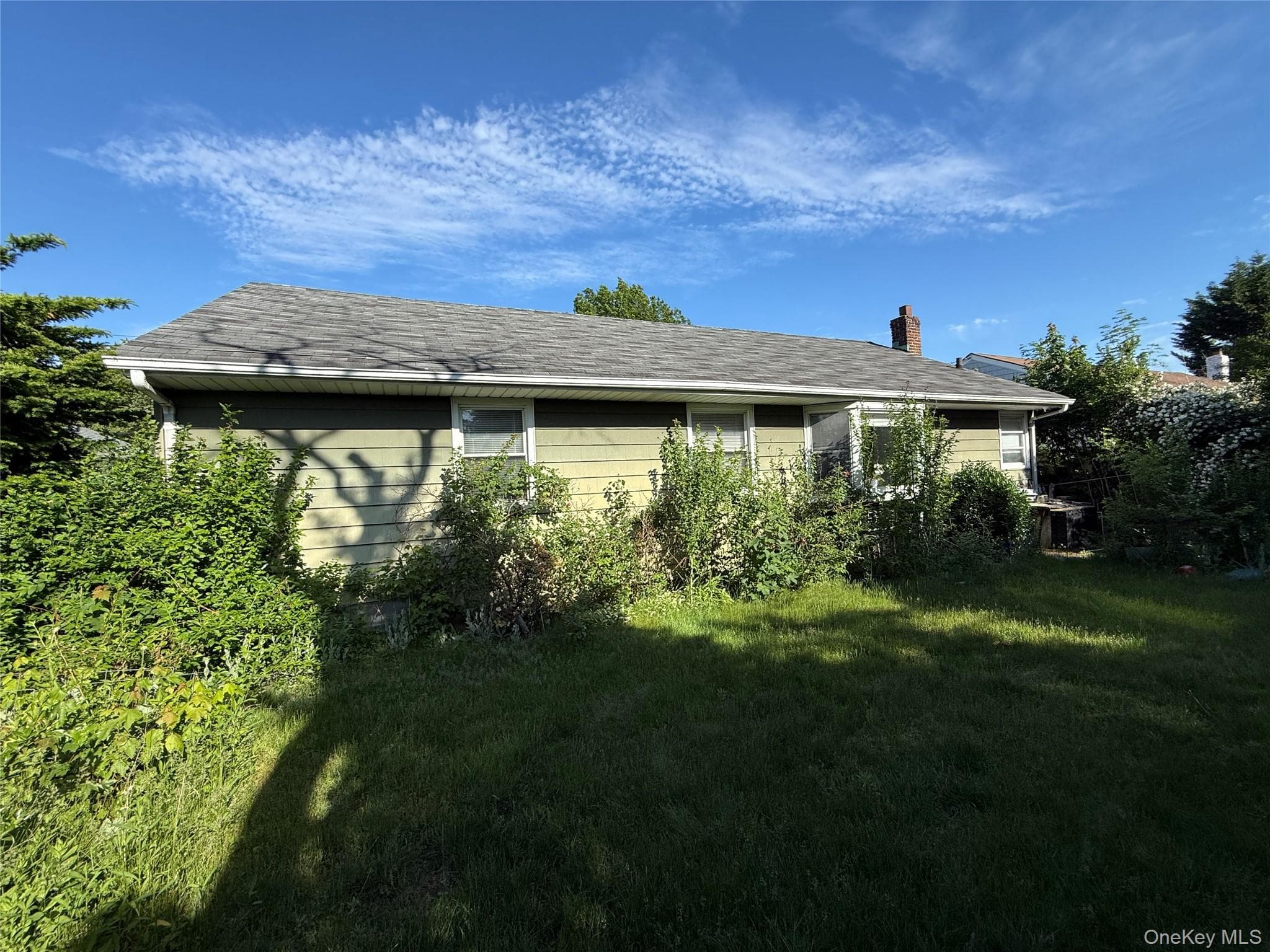 2582 Oceanside Road thumbnail 22