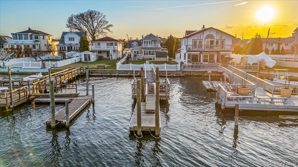 3451 Bay Front photo 1