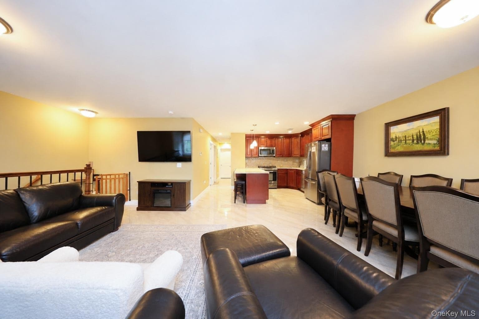 15 Wiltshire Ln LN thumbnail 4