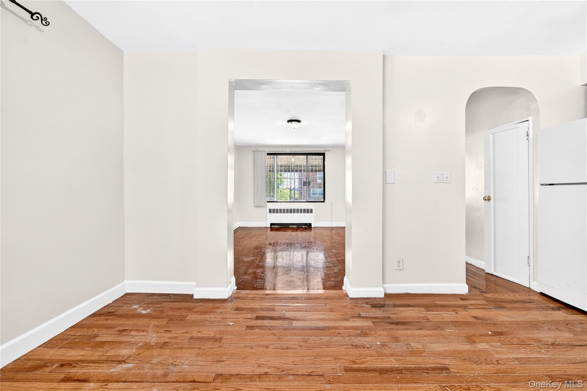 3885 Paulding Avenue thumbnail 24