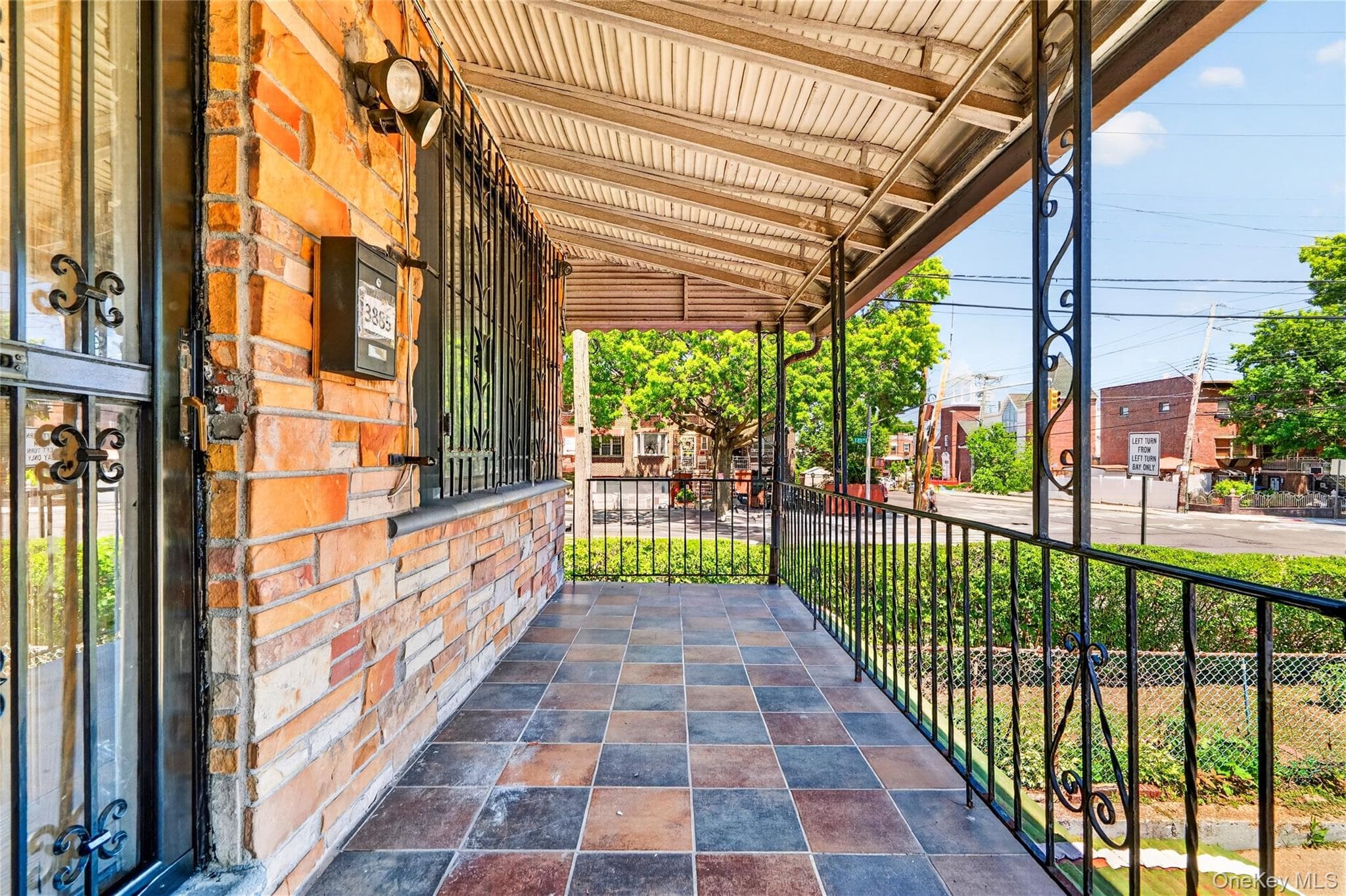3885 Paulding Avenue thumbnail 11