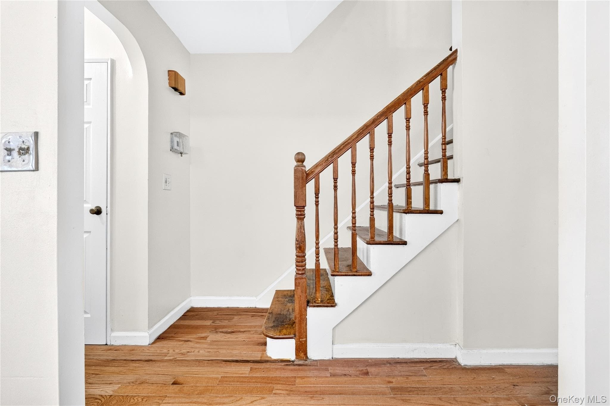 3885 Paulding Avenue thumbnail 17