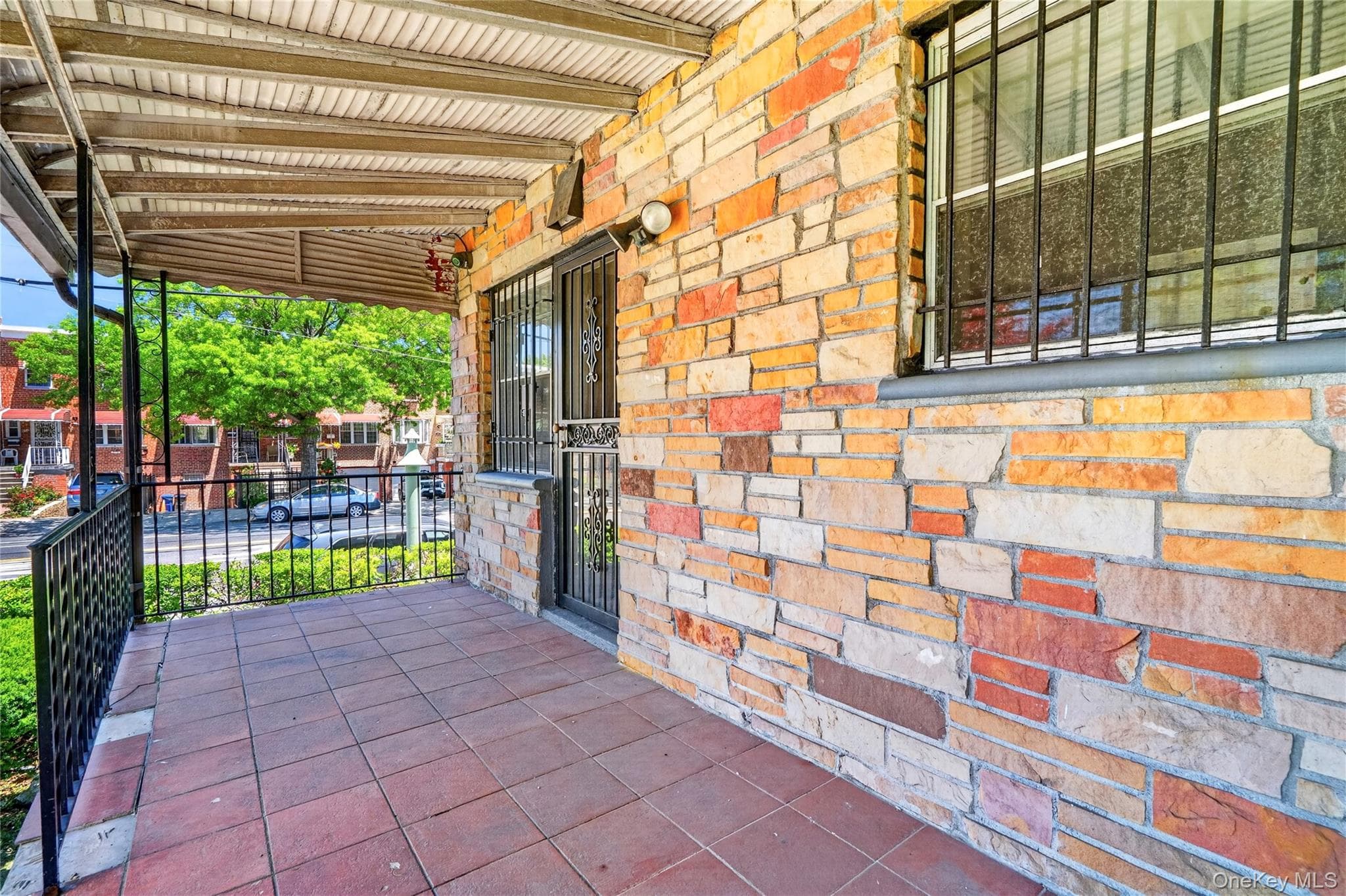 3885 Paulding Avenue thumbnail 44