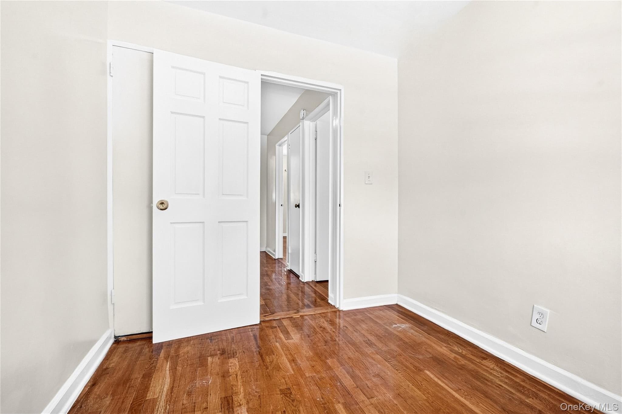 3885 Paulding Avenue thumbnail 32
