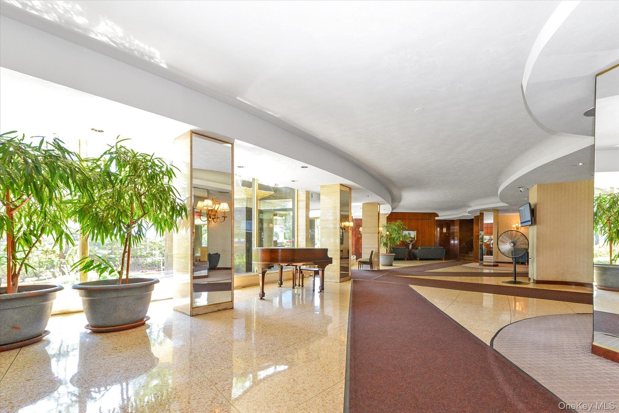 61-20 Grand Central Parkway Unit: C303 thumbnail 2