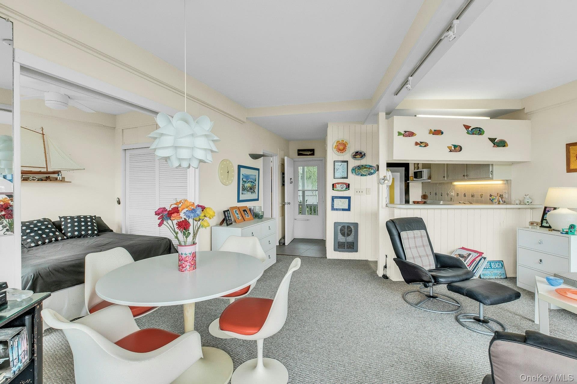 101 Dune Road Unit: C-8 thumbnail 4