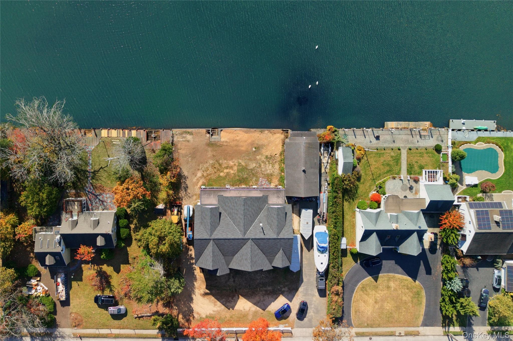 4530 Merrick Road thumbnail 2