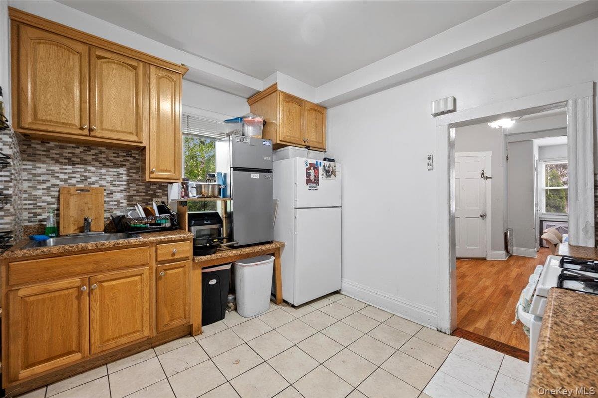 288 Olivia Street thumbnail 6