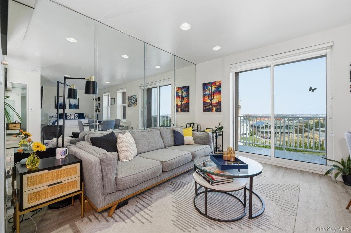 2 Richmond Road Unit: 5E thumbnail 5