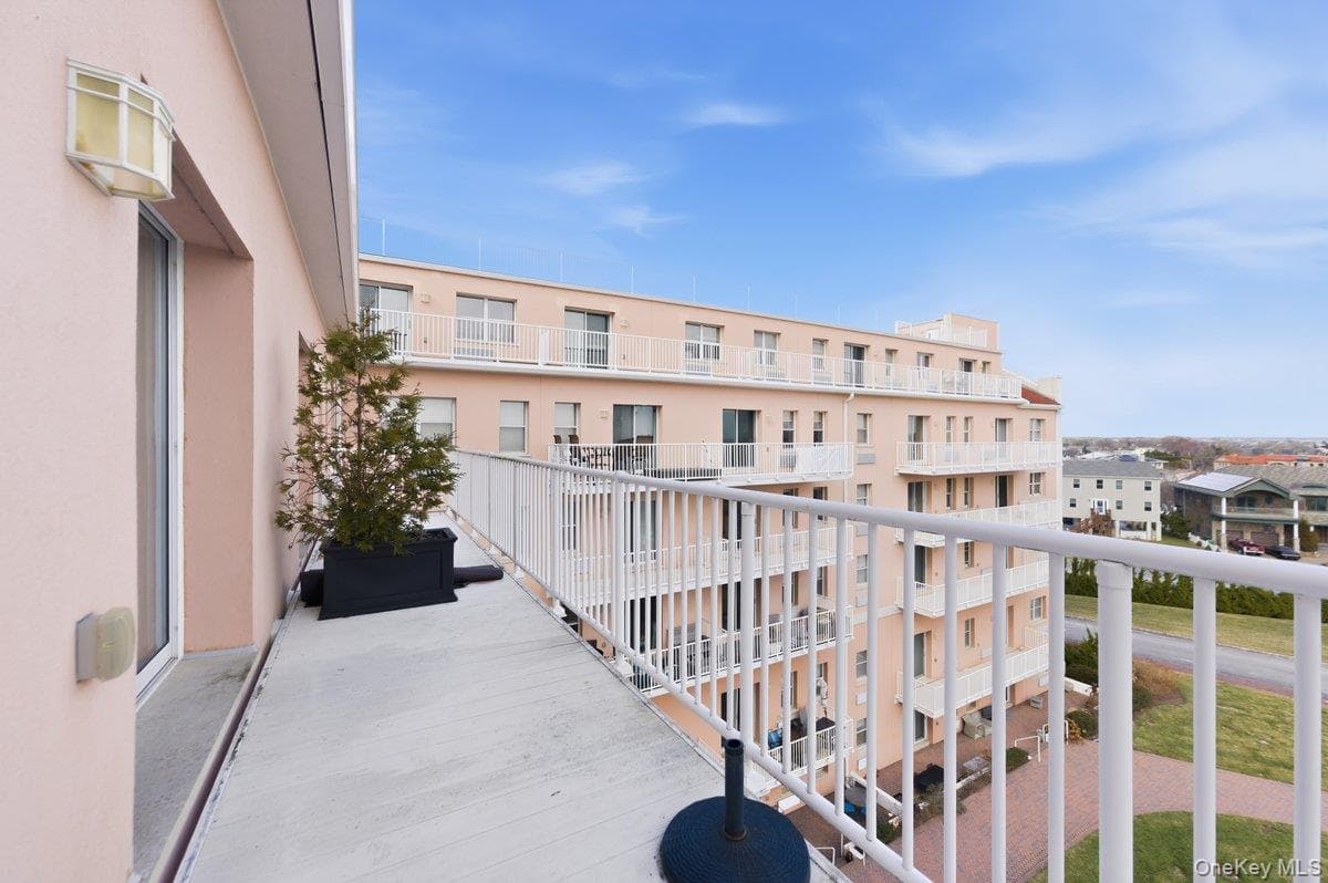 2 Richmond Road Unit: 5E thumbnail 13